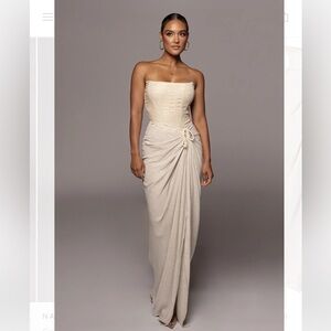 Elegant Cream linen maxi skirt